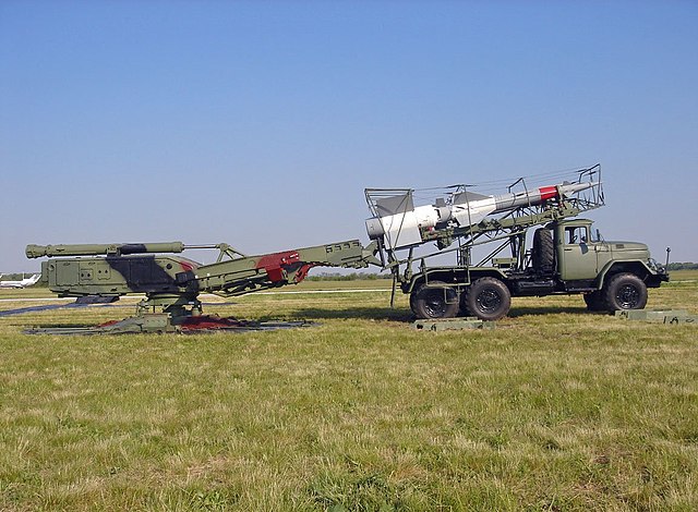 ZIL-131 transloaded in action